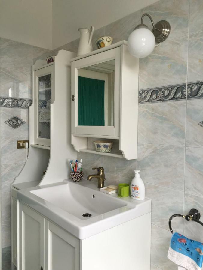 La Casa Di Zoe Διαμέρισμα Uscio Εξωτερικό φωτογραφία